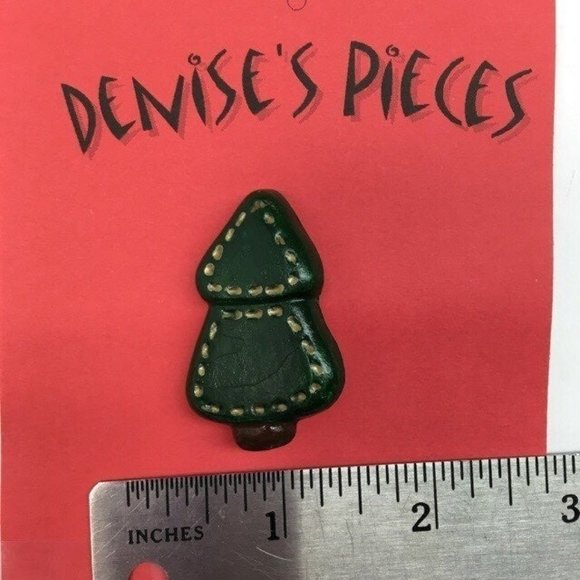 Christmas Pin Brooch Plaster Handcrafted Dark Green Tree Gold Stitches - Picture 2 of 2